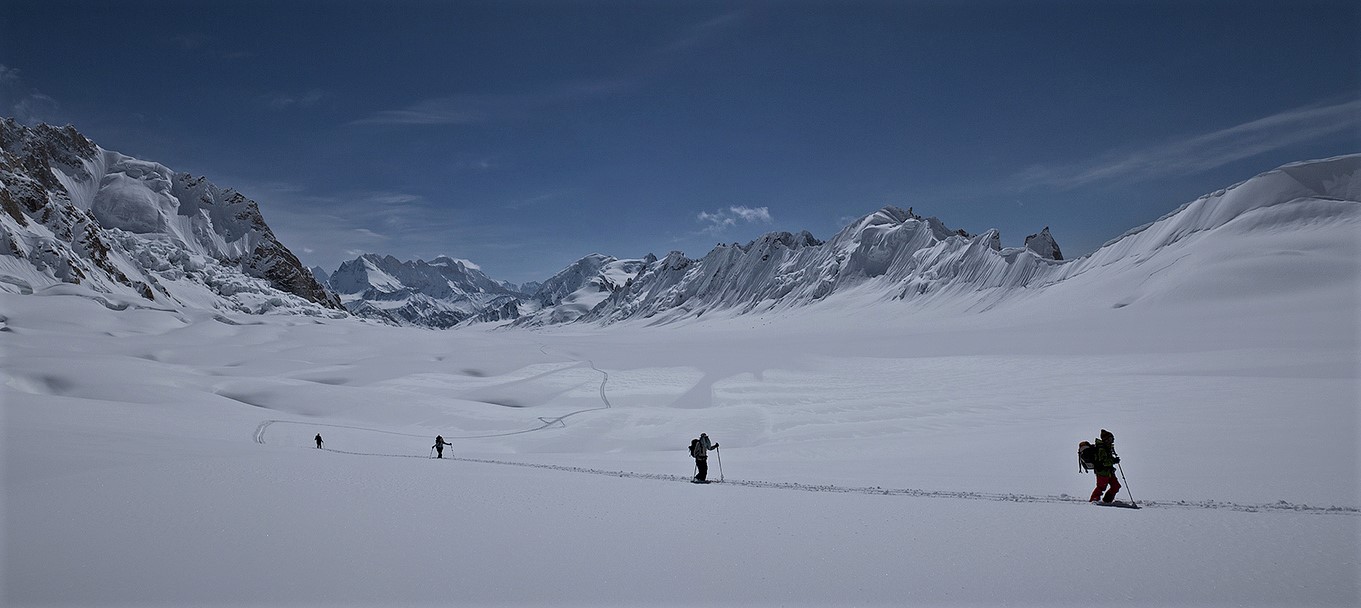 Snow Lake Adventure